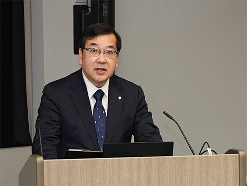 五神 理事長の写真