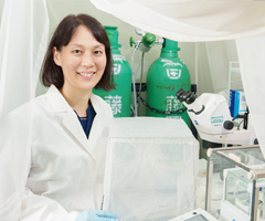 佐久間 知佐子の写真