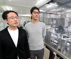 落合 幸治と尾崎 遼の写真