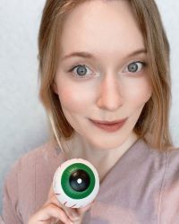 image of Alexandra Wolf