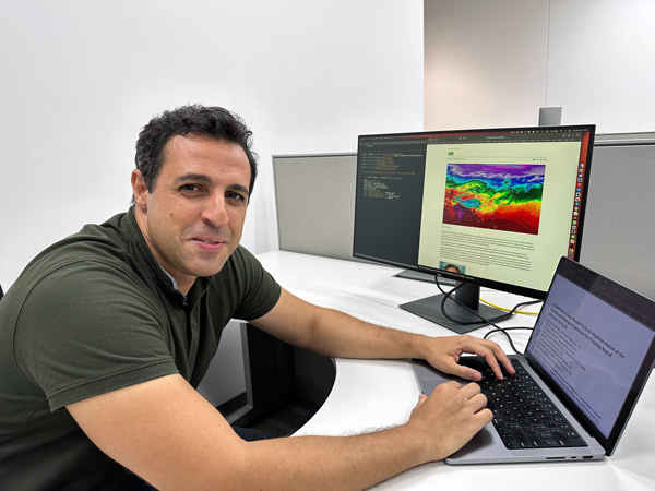 picture of Mohamed Wahib in his lab