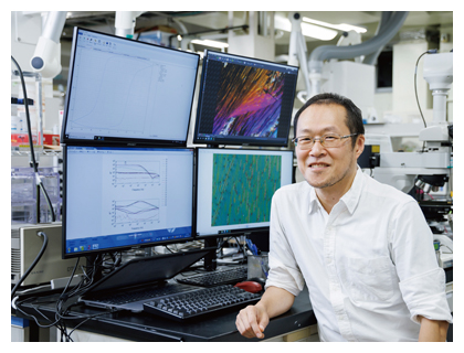 荒岡 史人の写真