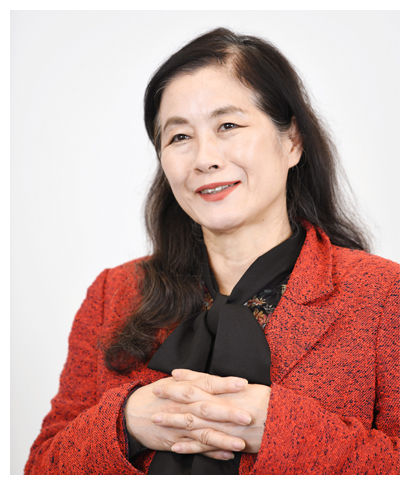 小谷 元子の写真