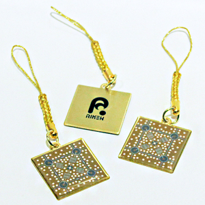 ストラップ（量子コンピュータ「叡」）の写真