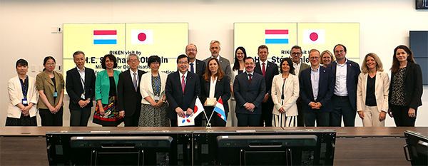 group photo with Minister Obertin