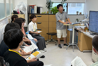 見学の様子：神戸コースの写真