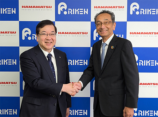 五神 真 理事長、浜松ホトニクス 丸野 正 代表取締役 社長の写真