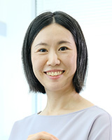 千葉 洋子の写真