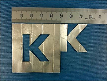 金属アルミニウム箔試料の写真