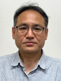 新海 暁男 上級研究員の写真