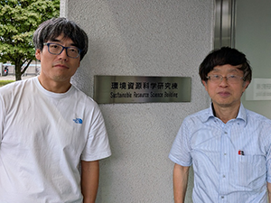 上田 実 研究員、関 原明 チームディレクターの写真