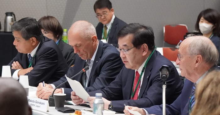 五神 理事長の写真