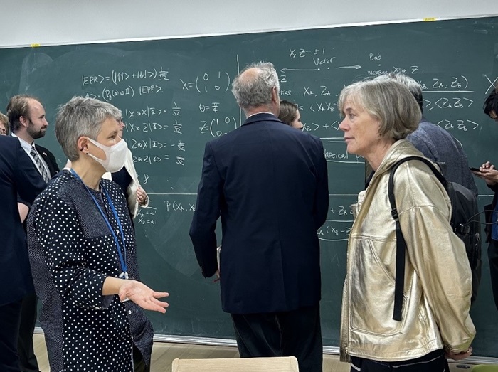 Image of Angela McLean and Catherine Beauchemin