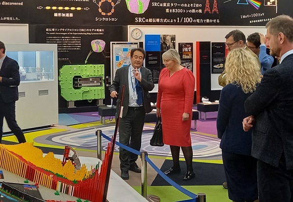 image of Minister Egelund with Dr. Sakurai at RNC