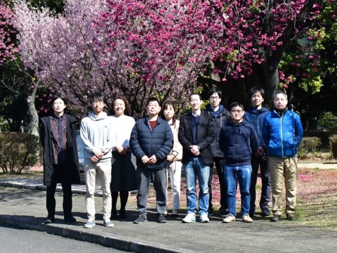 Picture of Yuichiro Kato and his lab menbers