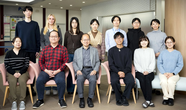 Picture of Akihiro Isomura, Ryoichiro Kageyama and co-workers 