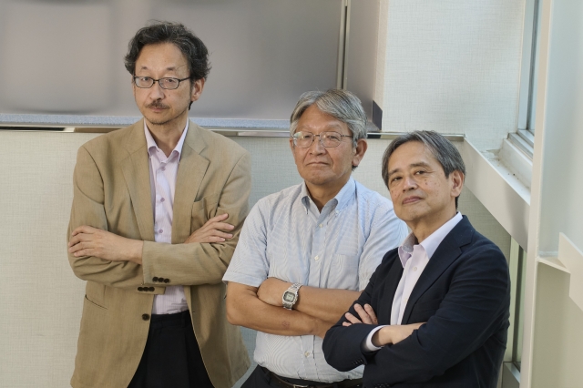 Picture of Yuetsu Kodama, Mitsuhisa Sato and Tamiya Onodera